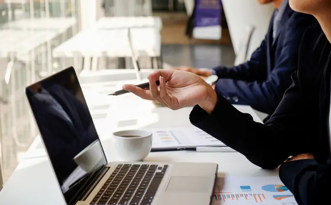 Na co zwrócić uwagę przed wyborem kierunku i jakie studia pokrewne rozważyć?